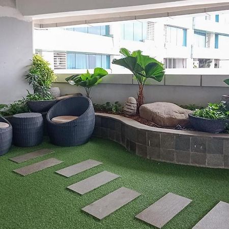 Redliving Apartemen Grand Kamala Lagoon - Pekayon Tower Barclay North Μπεκάσι Εξωτερικό φωτογραφία