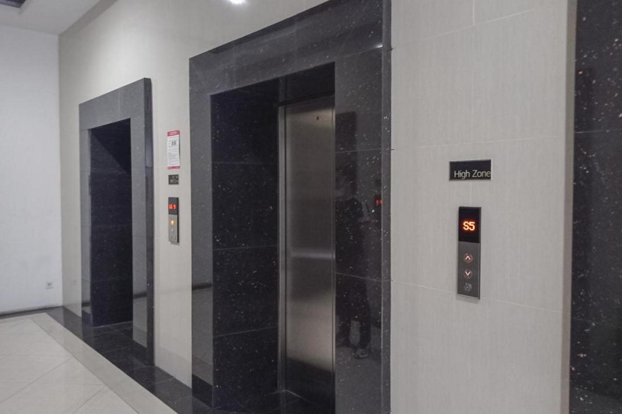 Redliving Apartemen Grand Kamala Lagoon - Pekayon Tower Barclay North Μπεκάσι Εξωτερικό φωτογραφία