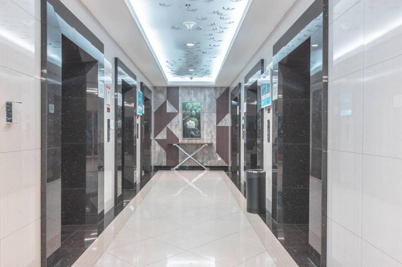 Redliving Apartemen Grand Kamala Lagoon - Pekayon Tower Barclay North Μπεκάσι Εξωτερικό φωτογραφία